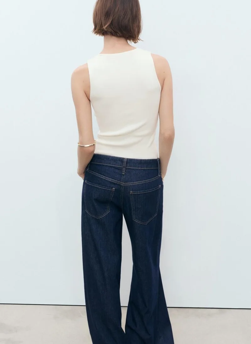 مانجو بلوزة محبوكة بدقة